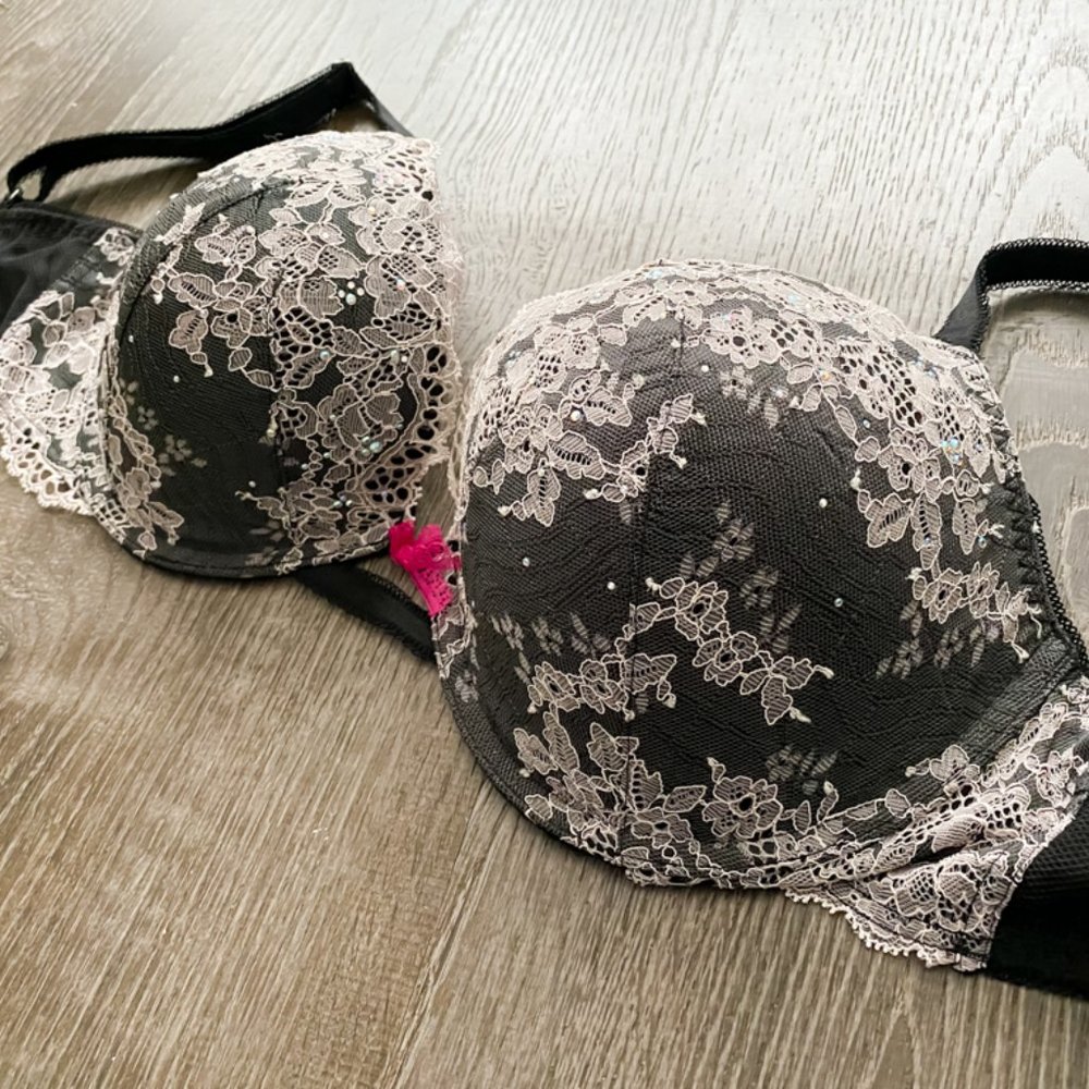 Victorias Secret Dream Angels Push-Up Plunge Bra